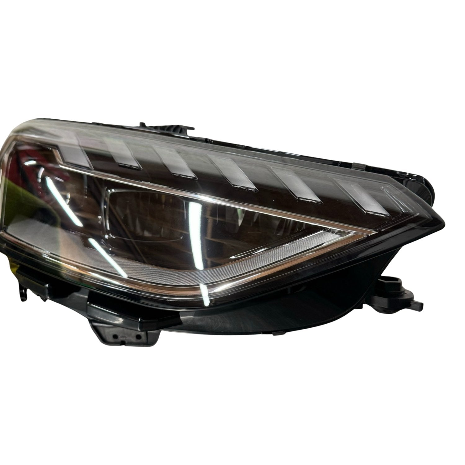 AUDI A4 B9.5 facelift right full LED headlight 8W0941034E - GERMAN PARTS