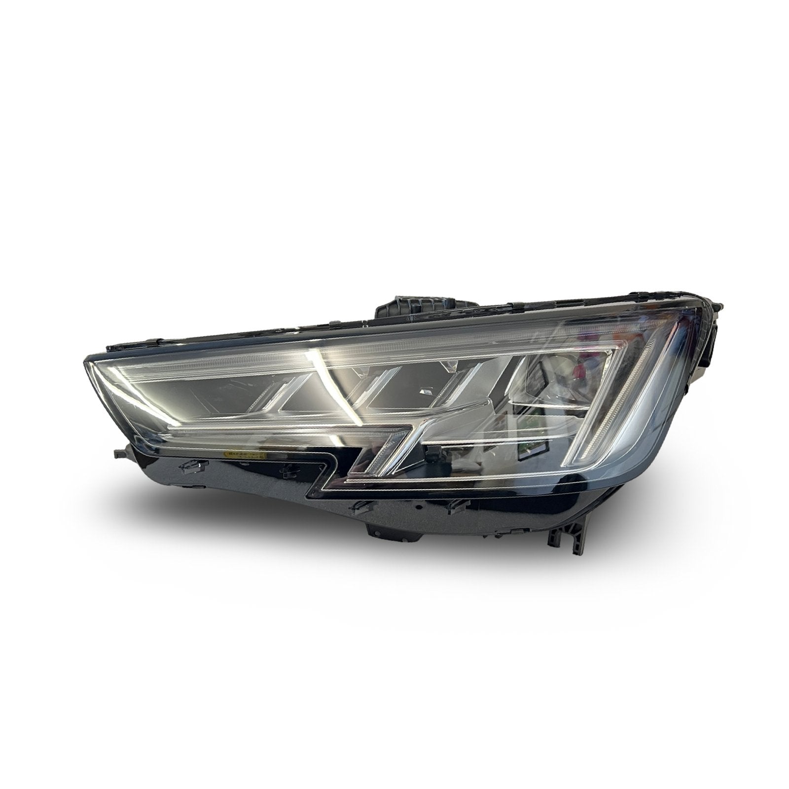 AUDI A4 B9 Left side Matrix LED headlight 8W0941783A - GERMAN PARTS