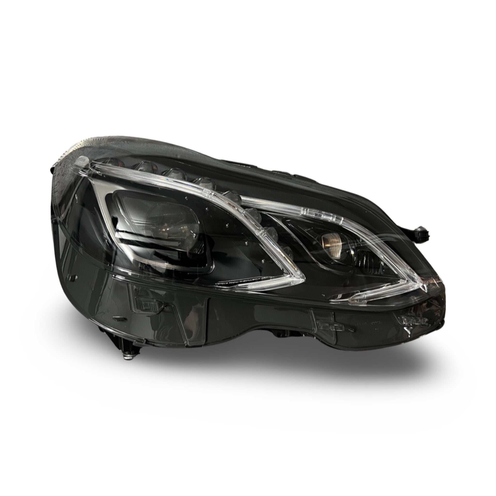 MERCEDES E CLASS W212 Right Side LED Intelligent Headlight A2128202639 - GERMAN PARTS