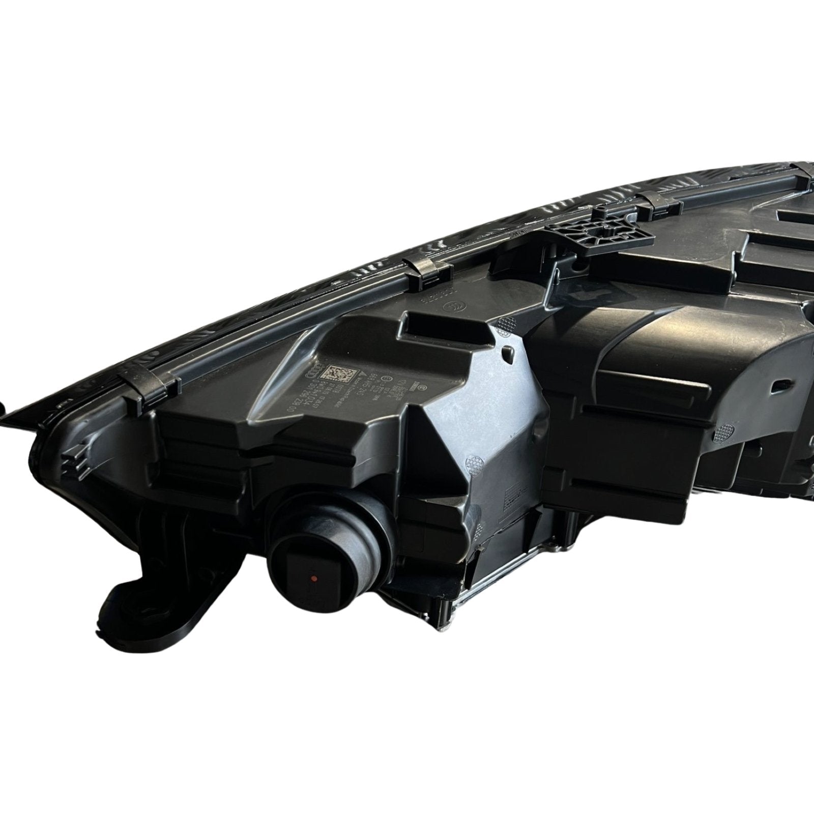 AUDI A4 B9 right side full LED headlight - GERMAN PARTS