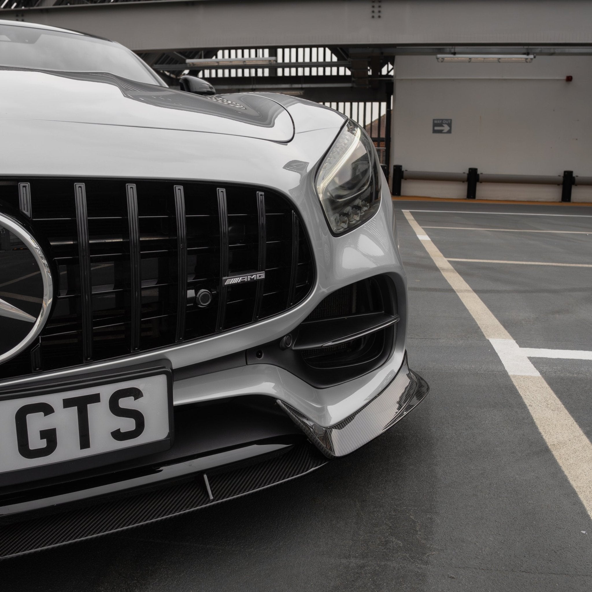 Front view of Mercedes Carbon Front Splitter 2017