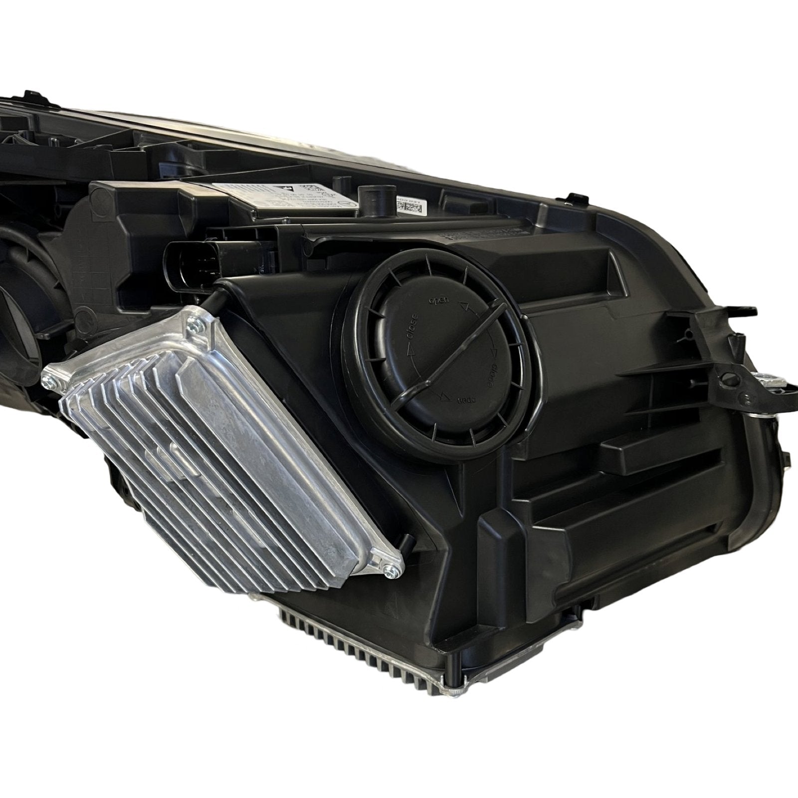 MERCEDES C CLASS W205 left side headlight multibeam LED - GERMAN PARTS
