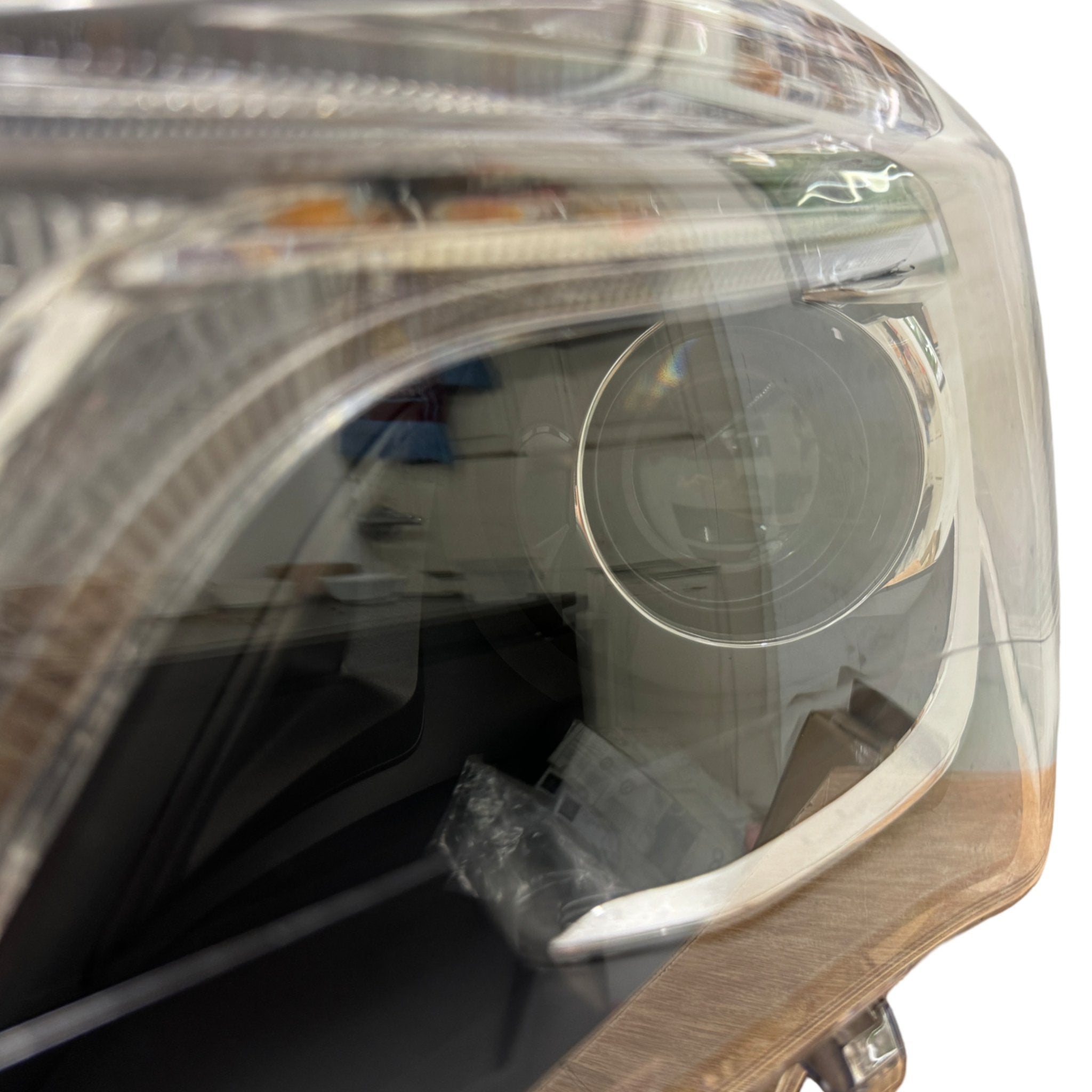 MERCEDES CLA W117 left side headlight bi xenon - GERMAN PARTS