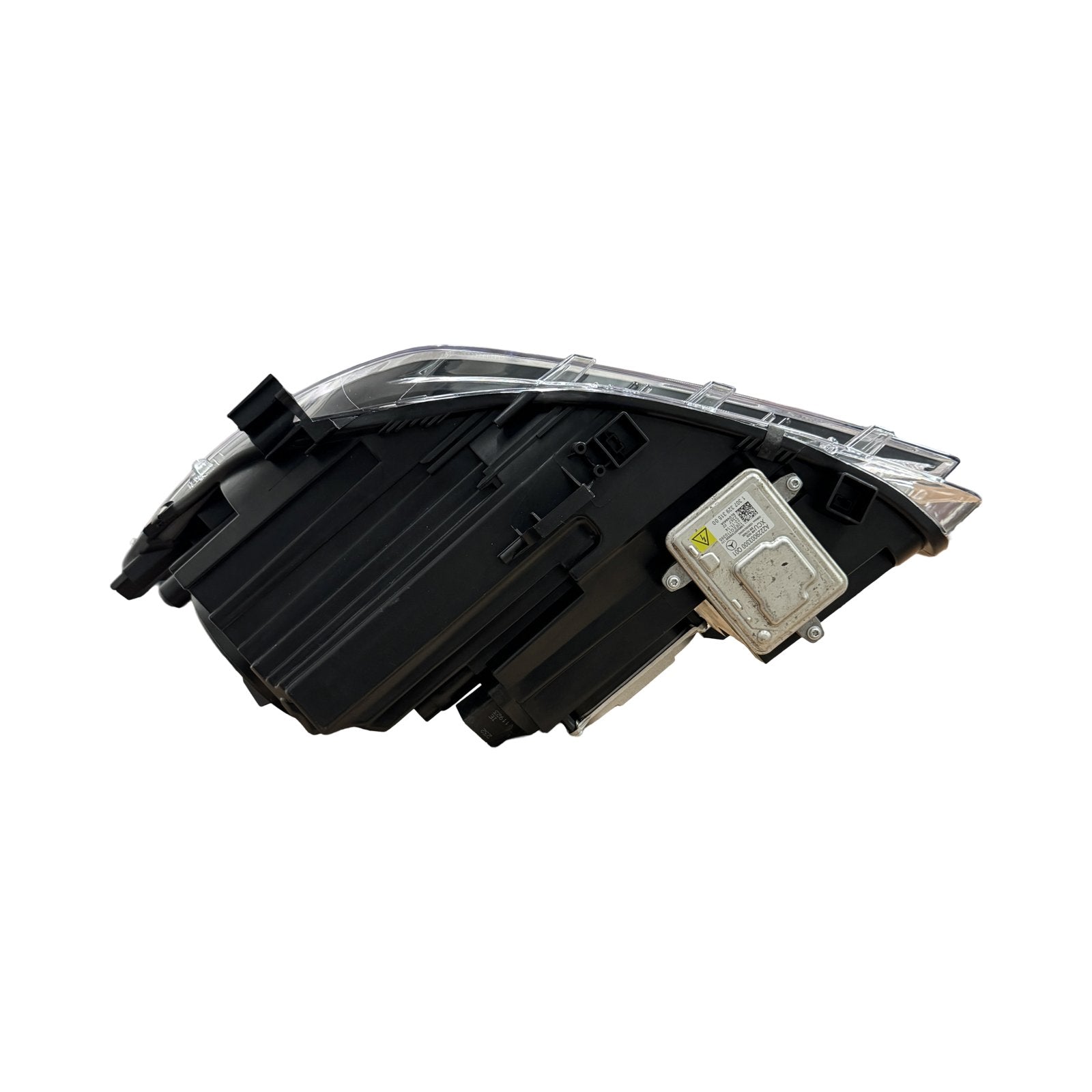 MERCEDES CLA W117 right side headlight bi xenon - GERMAN PARTS