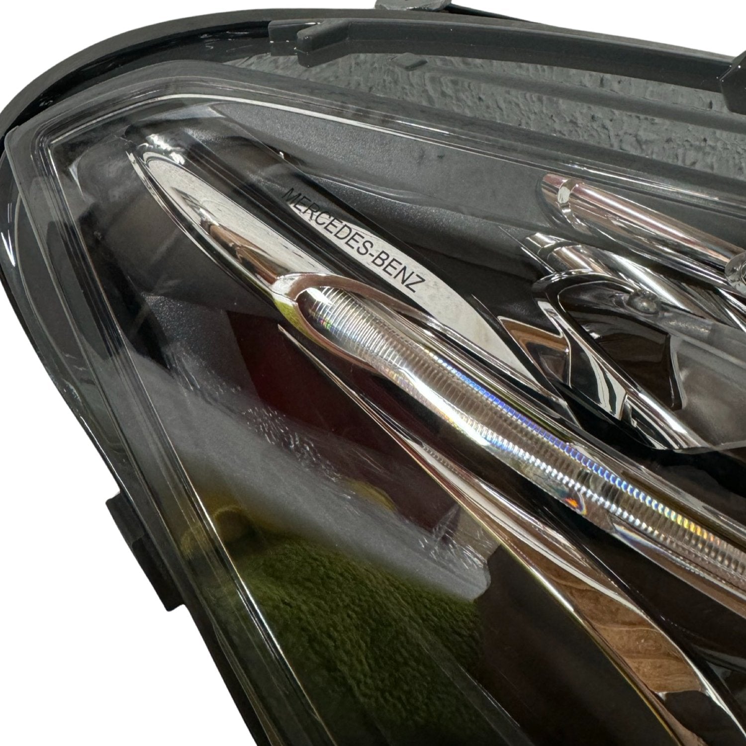 MERCEDES E CLASS W207 right headlight intelligent LED - GERMAN PARTS