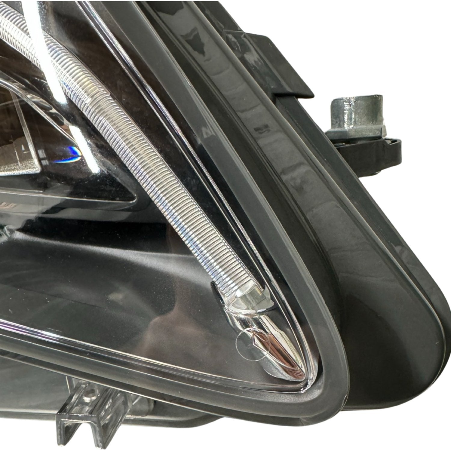 MERCEDES E CLASS W207 right headlight intelligent LED - GERMAN PARTS
