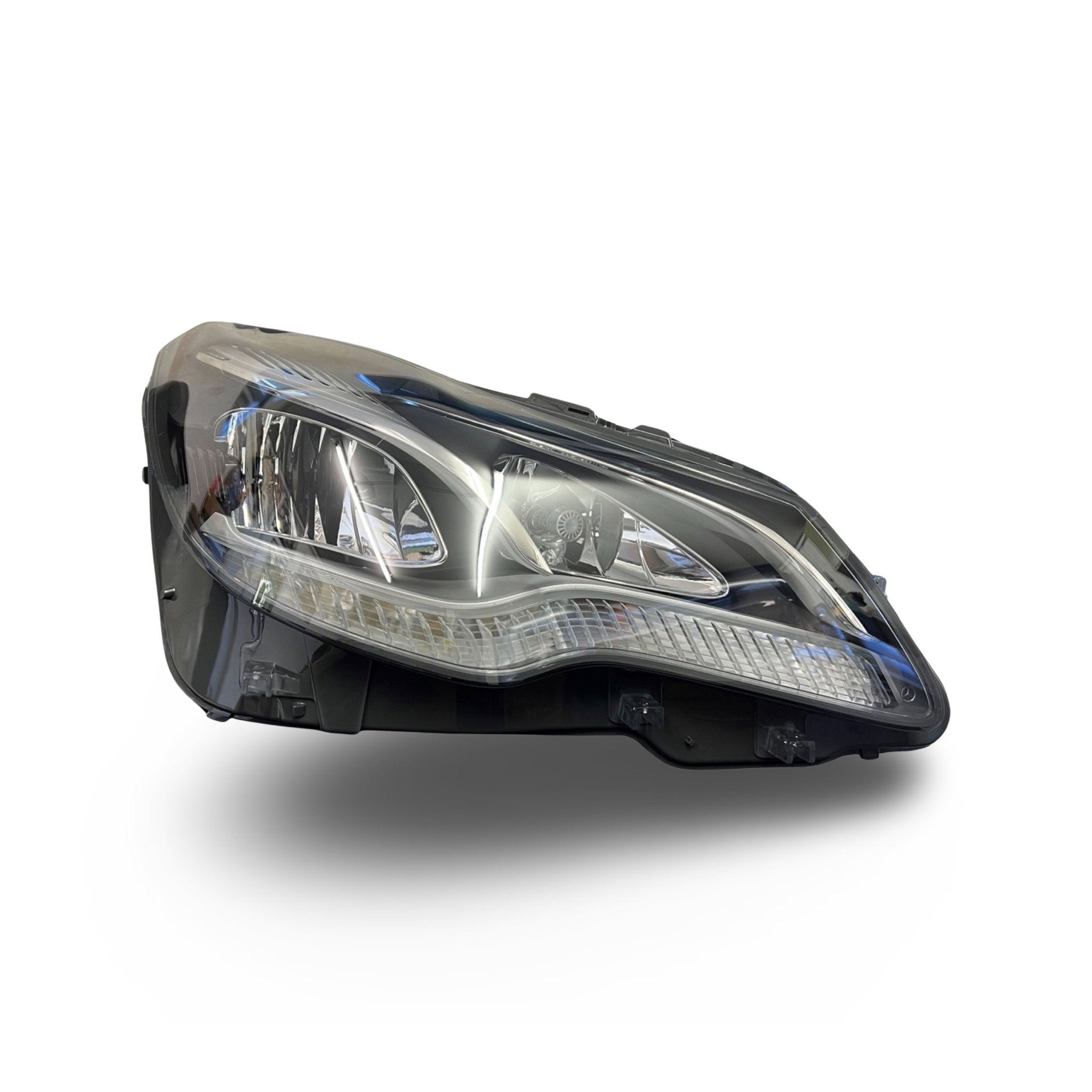 MERCEDES E CLASS W207 right headlight static LED - GERMAN PARTS