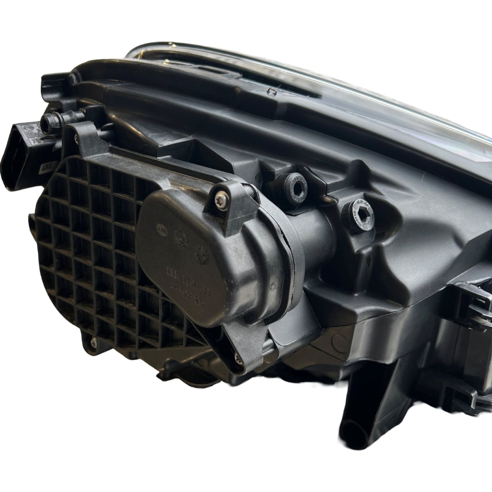 PORSCHE CAYENNE 958 E2 passenger bi xenon headlight - GERMAN PARTS
