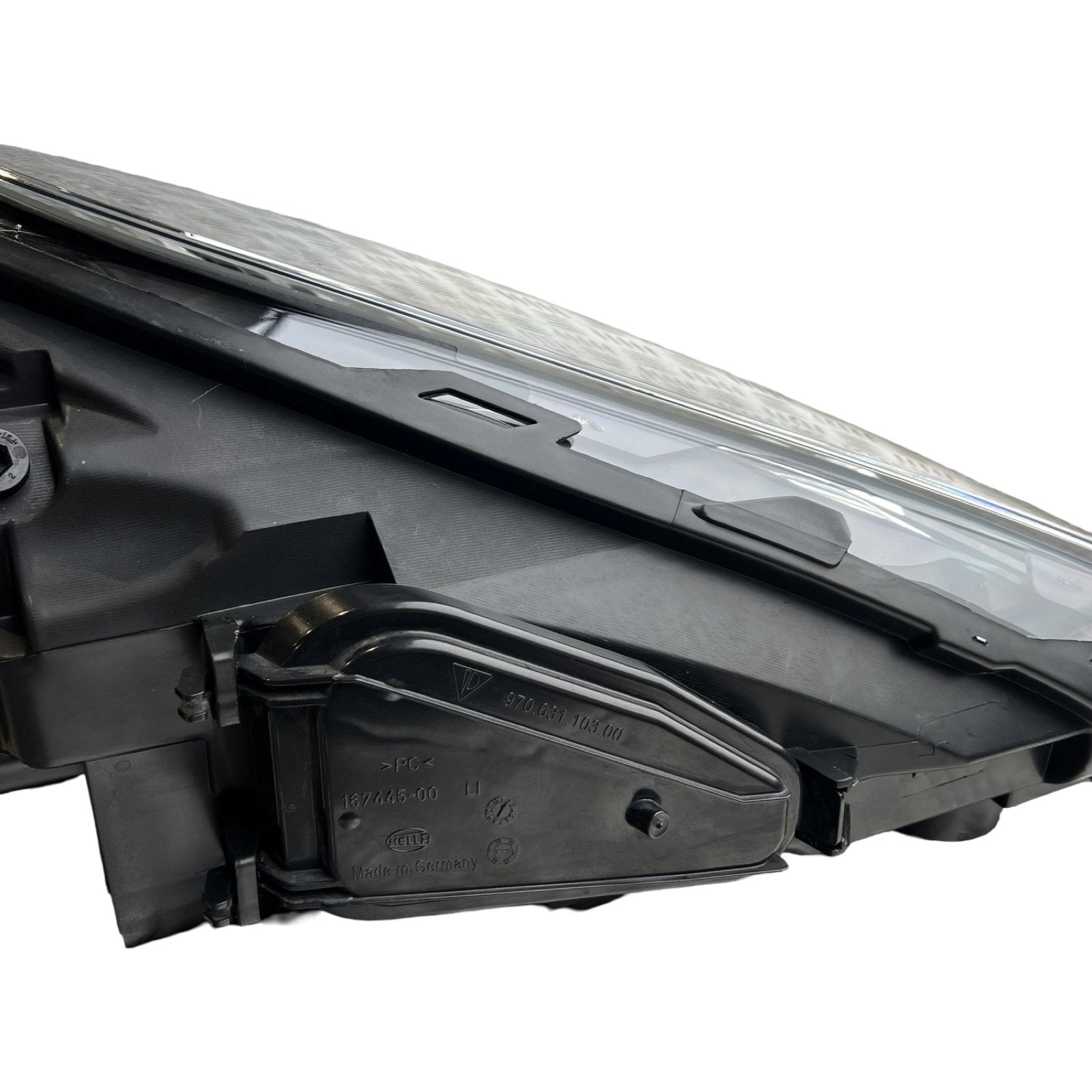 PORSCHE CAYENNE 958 E2 passenger bi xenon headlight - GERMAN PARTS