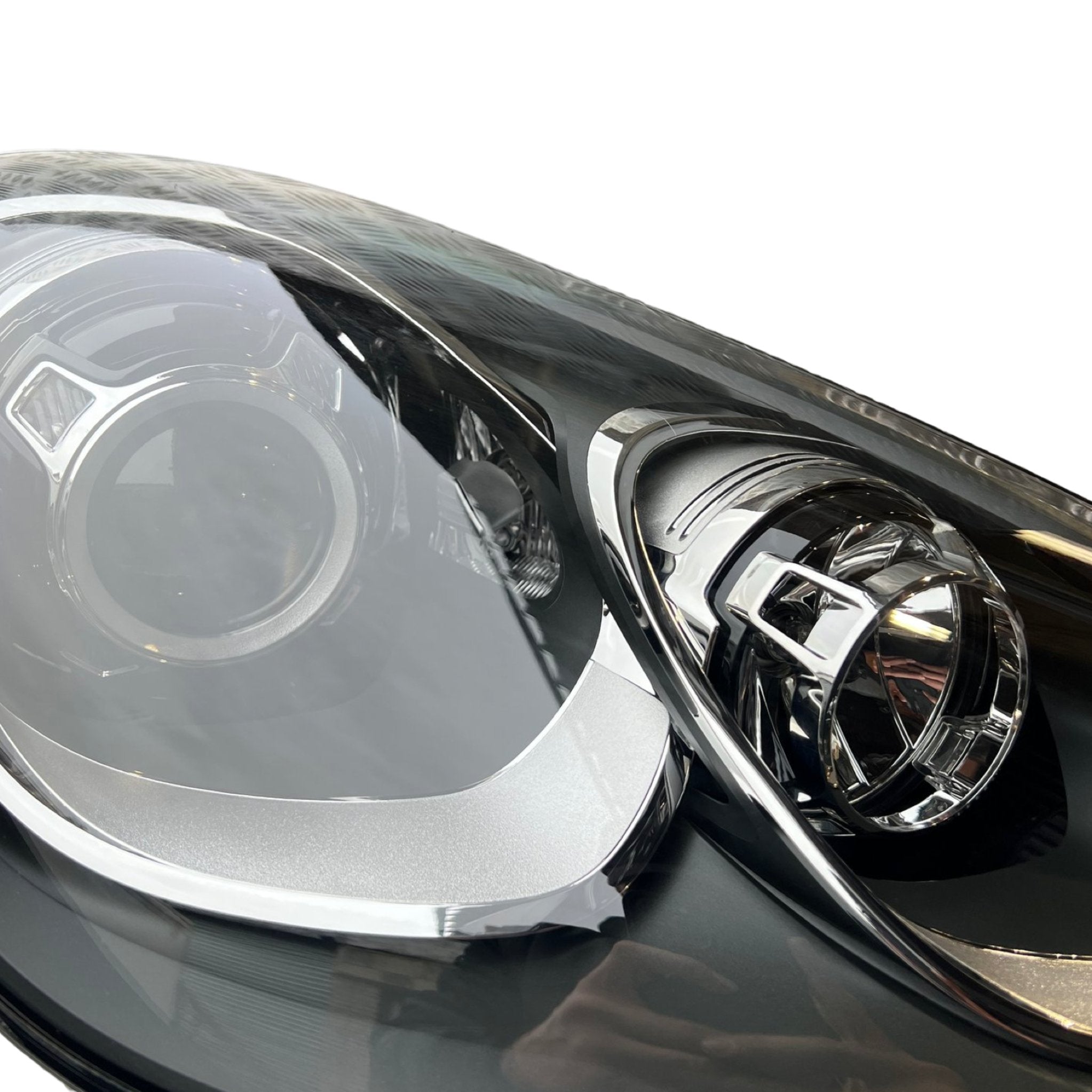 PORSCHE CAYENNE 958 E2 right bi xenon headlight - GERMAN PARTS