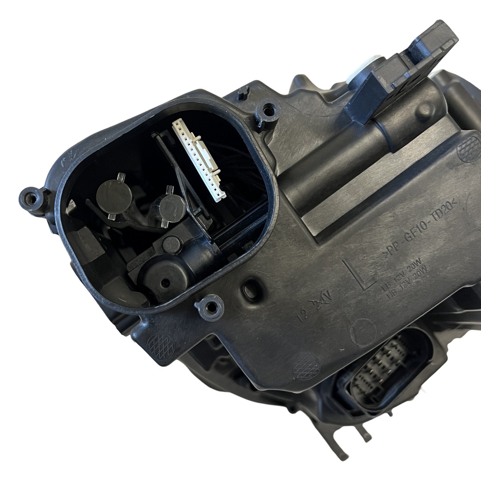 AUDI A4 B9 Left side Matrix LED headlight 8W0941783A - GERMAN PARTS 