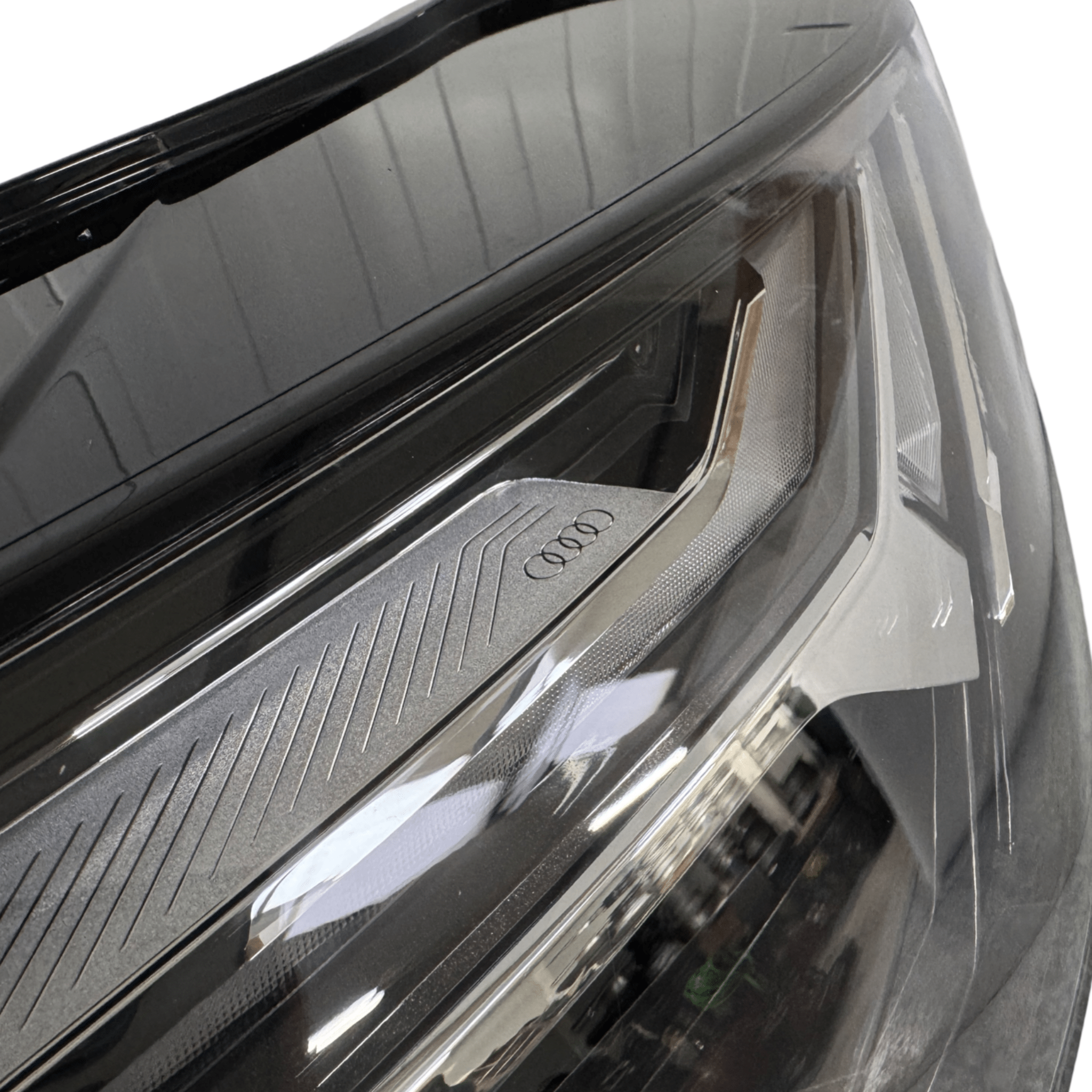 AUDI Q5 FY Left Side Matrix LED Headlight 80A941035F - GERMAN PARTS 