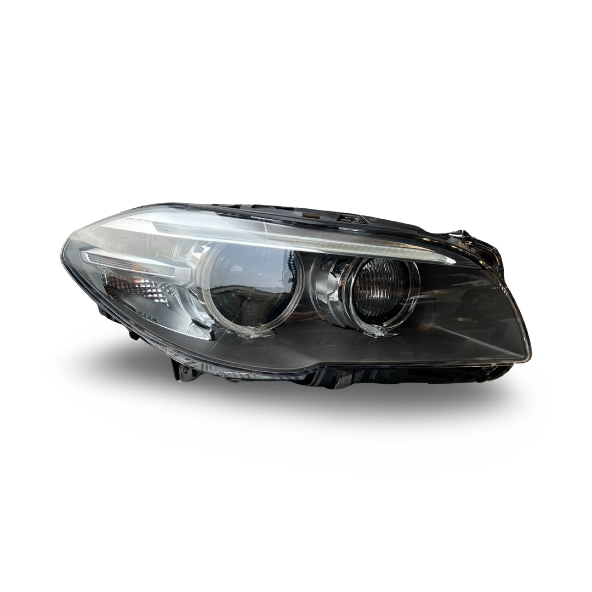 BMW 5 SERIES F10 F11 right side headlight adaptive xenon LCI 7343910 - GERMAN PARTS 
