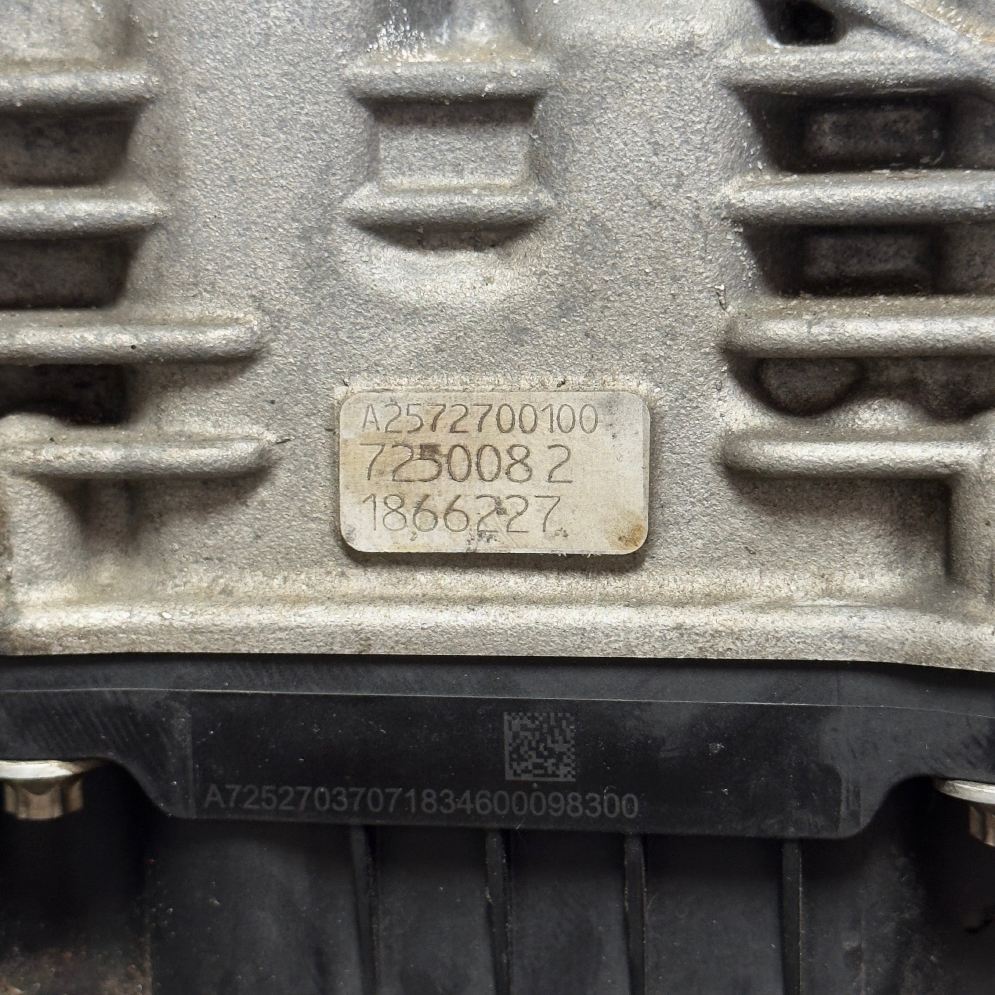 Mercedes Automatic Gearbox 9 Speed 1.5 Petrol MHEV 725008 A2572700100