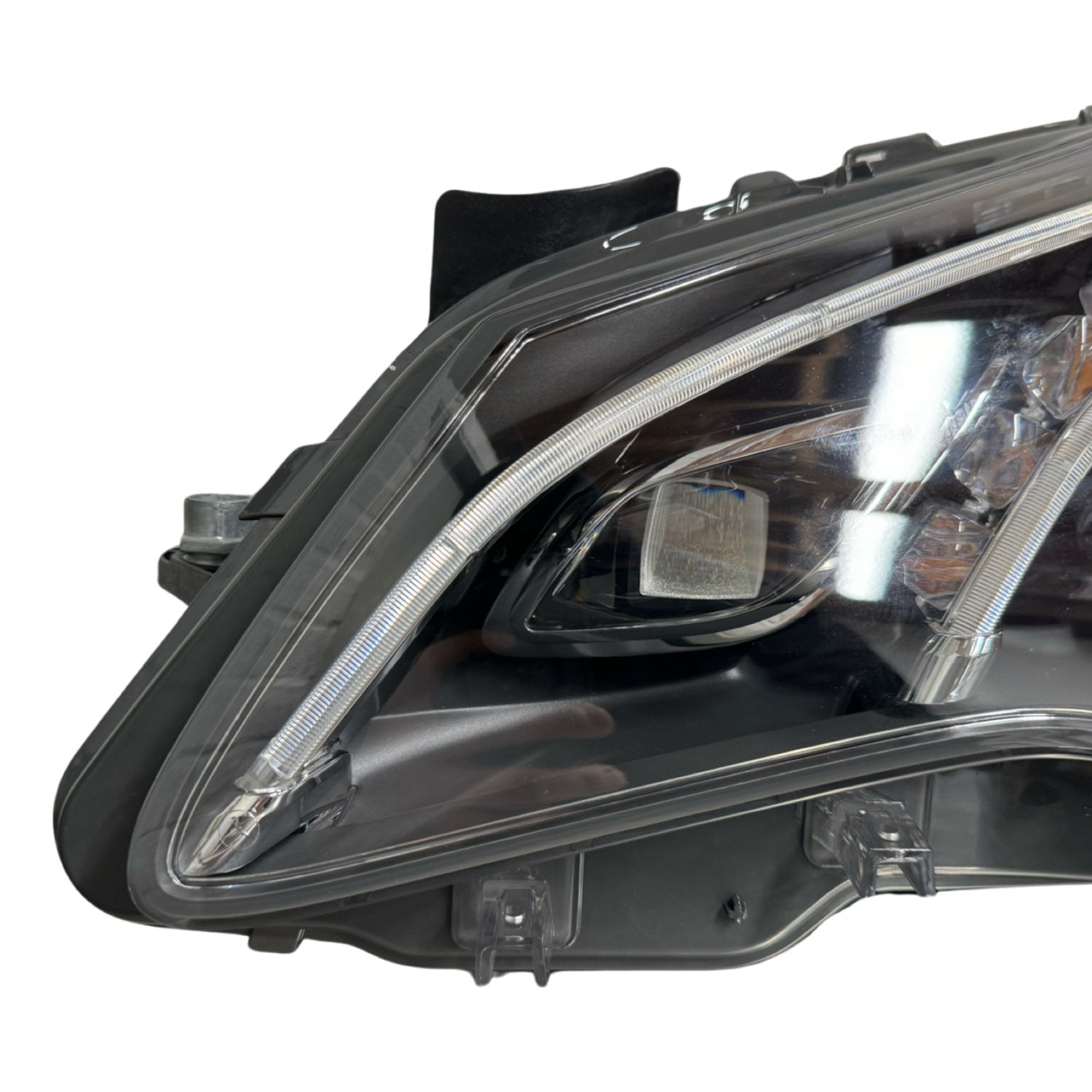 MERCEDES E CLASS W207 left headlight intelligent LED A2078208761 - GERMAN PARTS 