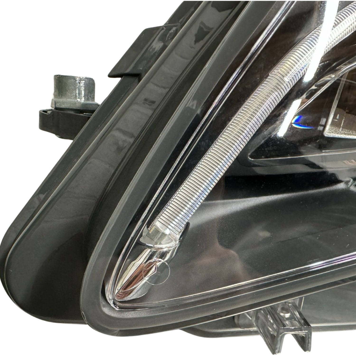 MERCEDES E CLASS W207 left headlight intelligent LED A2078208761 - GERMAN PARTS 