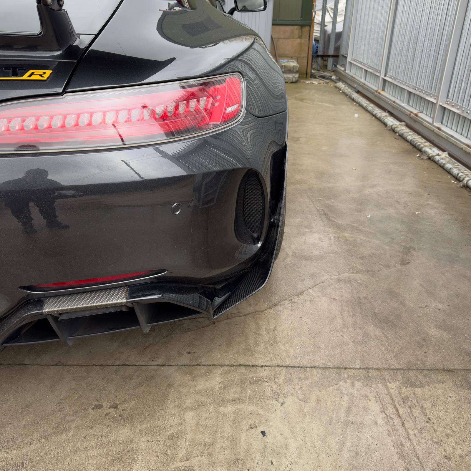 Mercedes AMG GTR & GTR PRO R190 C190 Rear bumper side splitters (Dry Carbon) A1908854904 A1908855004 - GERMAN PARTS 
