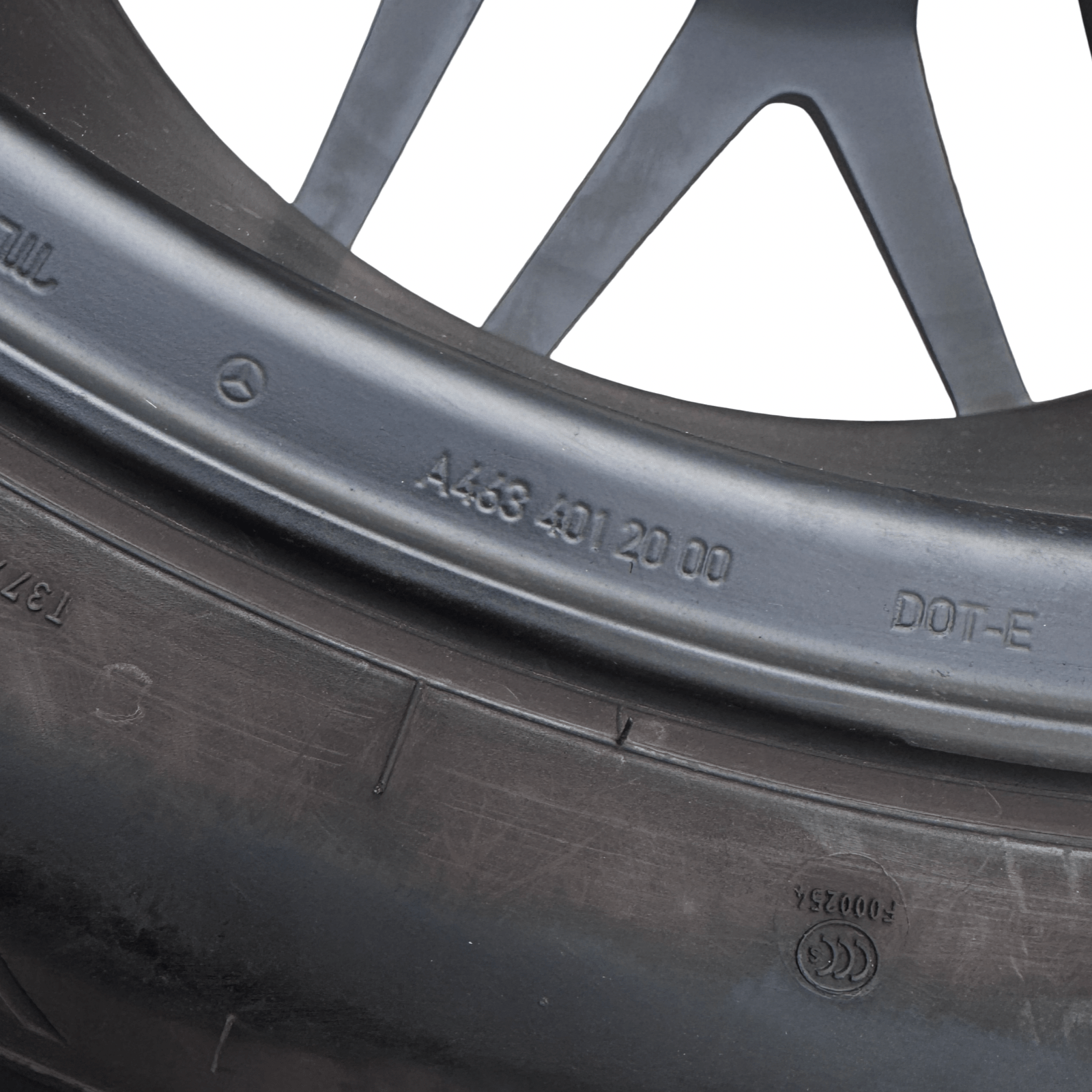 Mercedes G63 AMG W463 Multi Spoke 22 Inch Alloys Set of 4 With Tyres  A4634012000 - GERMAN PARTS 