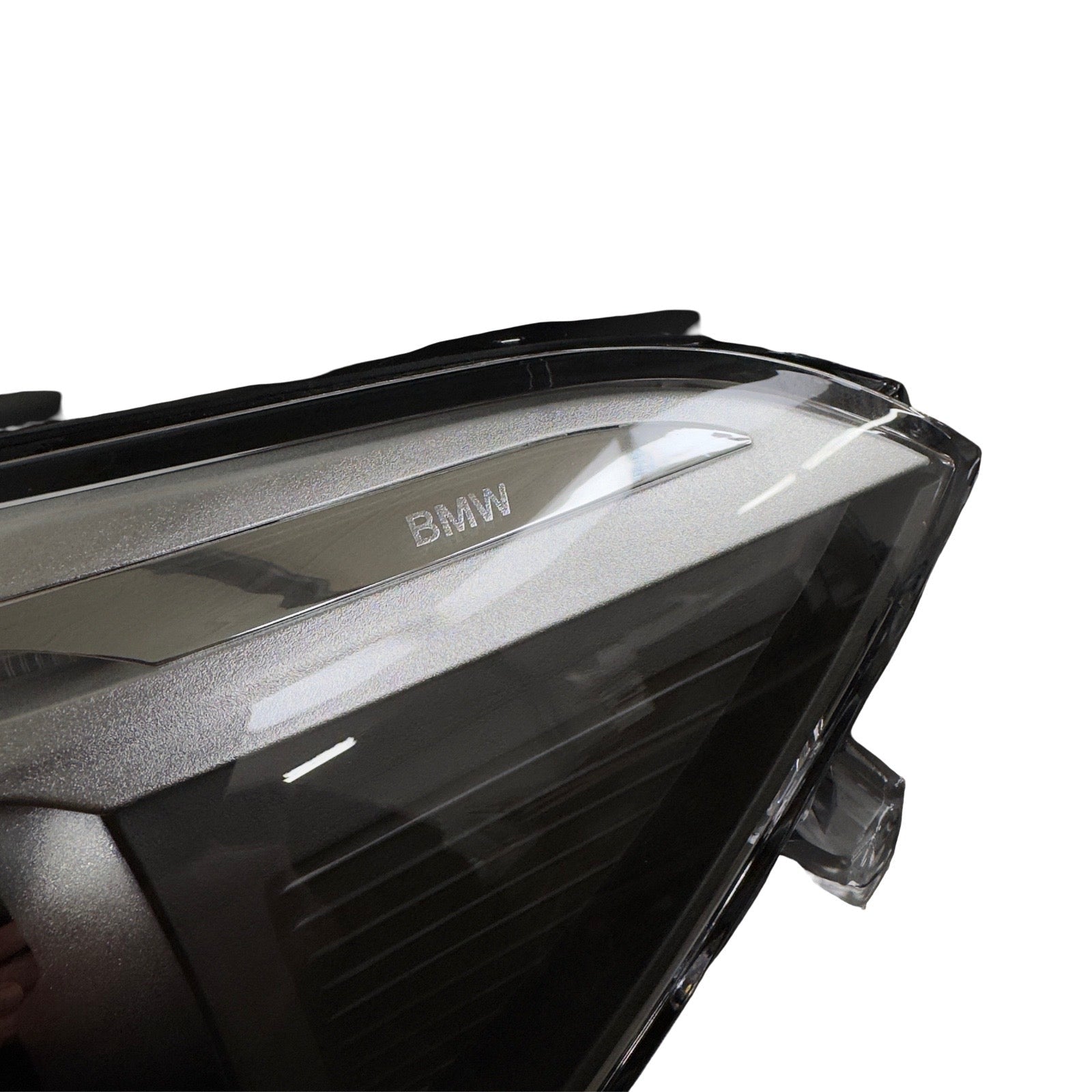 BMW 1 SERIES F20 F21 Left side headlight Xenon PRE LCI 7296911 - GERMAN PARTS