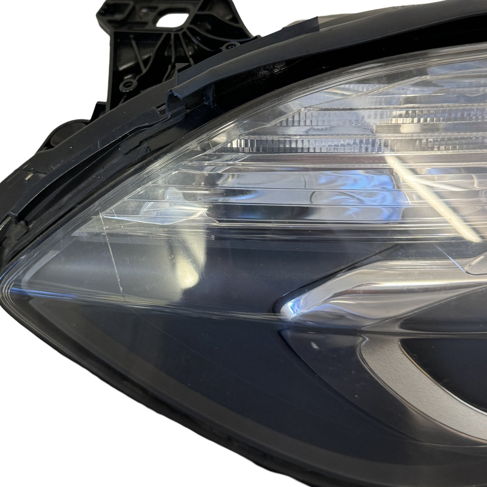 MERCEDES A CLASS W176 Right Side Bi Xenon Headlight Complete A1768202061 - GERMAN PARTS 