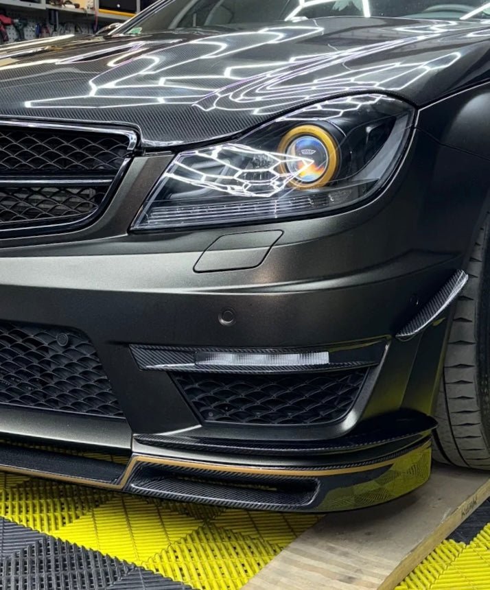 Mercedes C63 W204 Facelift Front bumper Canards (Carbon) - GERMAN PARTS